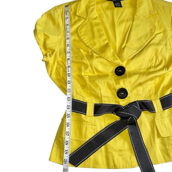 RB Collection Yellow Women's Blouse with Belt Sz 10 - Picture 3 of 5